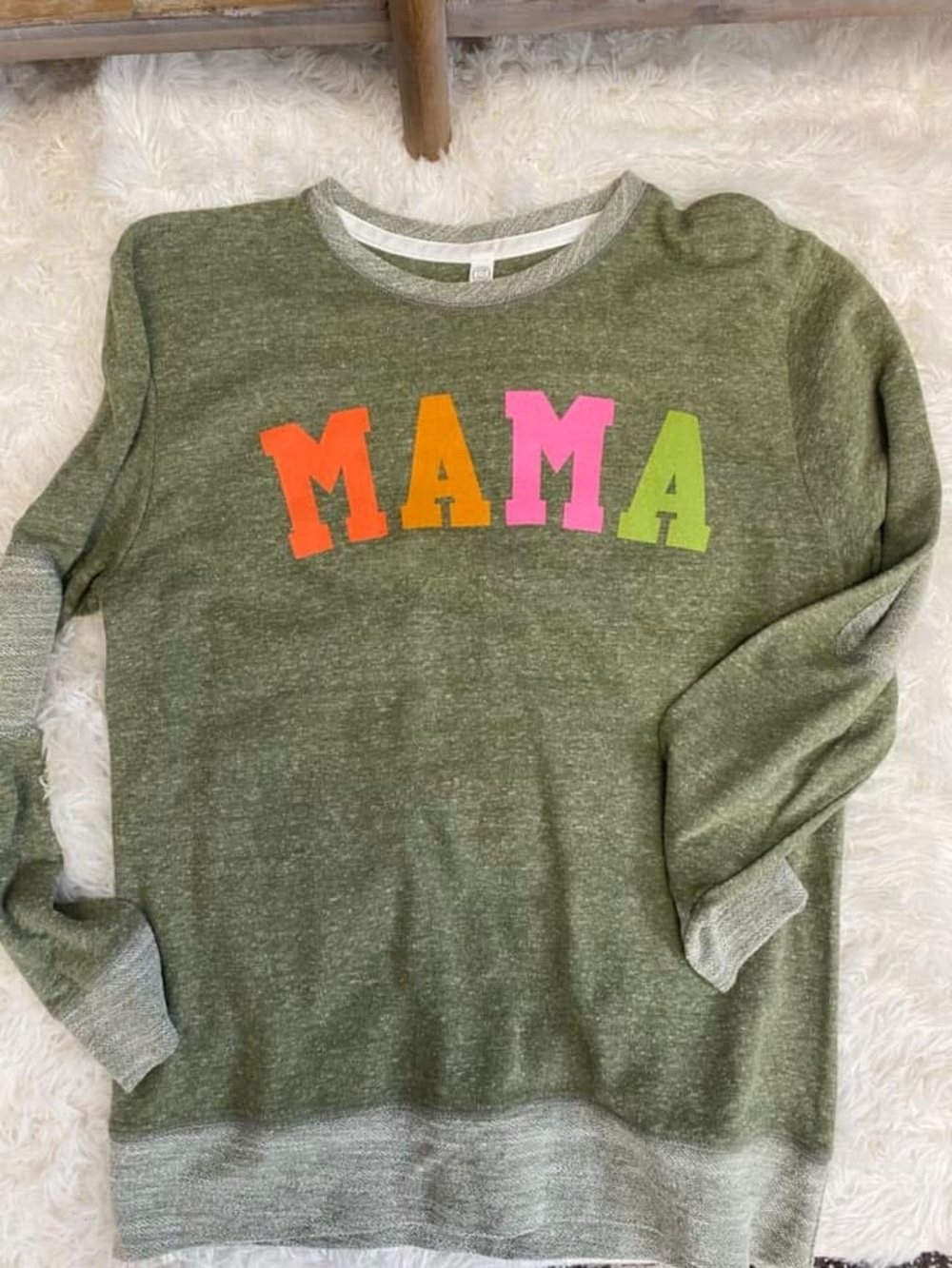 Olive 'MAMA' Graphic Pullover Sweatshirt